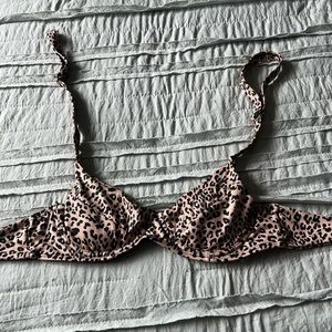 Cheetah Print Underwire Bathing Suit Top